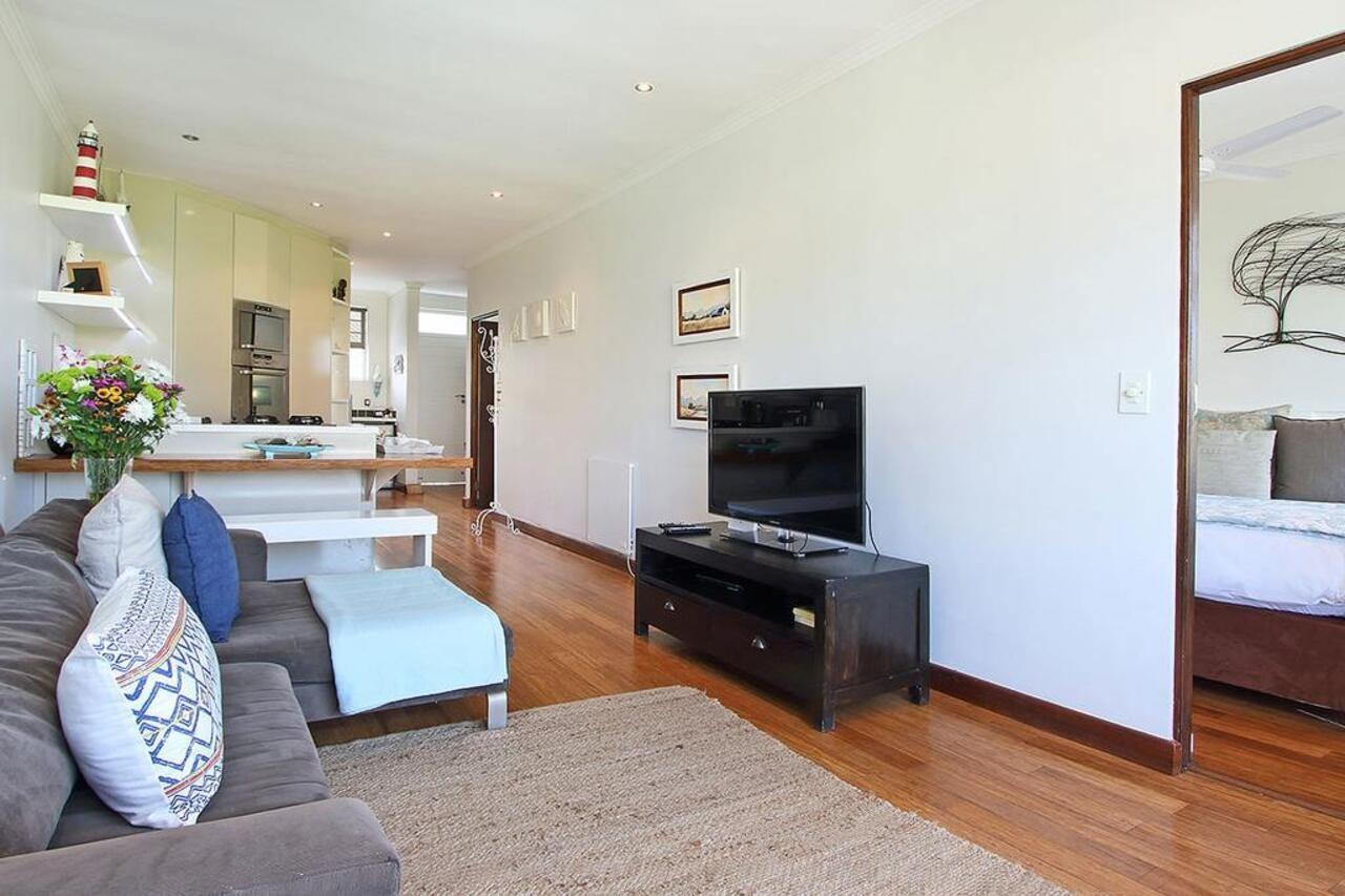 Vredenhof Self Catering Apartment Cape Town Ngoại thất bức ảnh