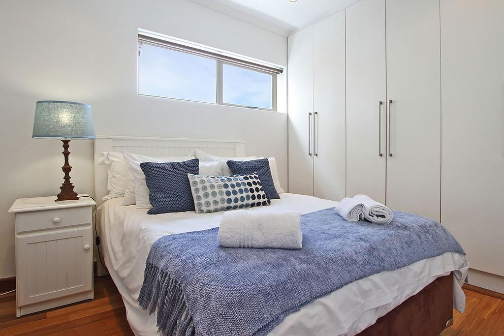 Vredenhof Self Catering Apartment Cape Town Ngoại thất bức ảnh